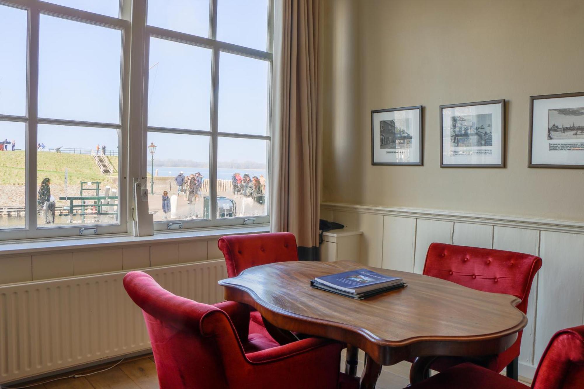 Auberge De Campveerse Toren Веере Екстериор снимка